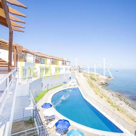 Deniz Esentepe Apartment
