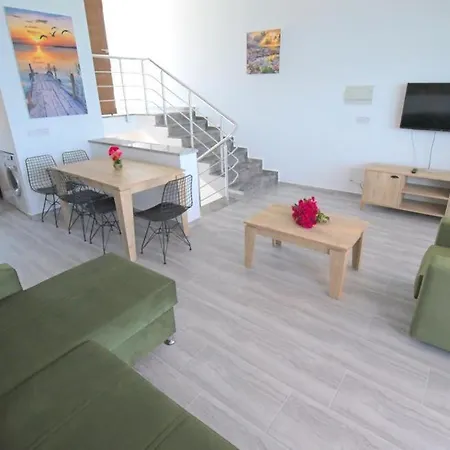 Apartment Nur's House