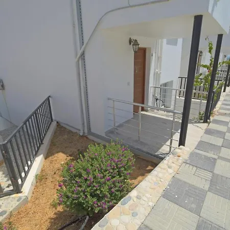 Nur's House Apartment